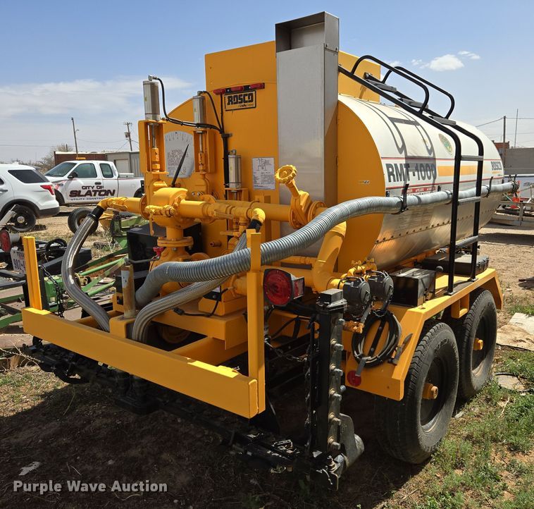 image for item DW8555 2016 Rosco RMT1000 Oil Distributor Trailer