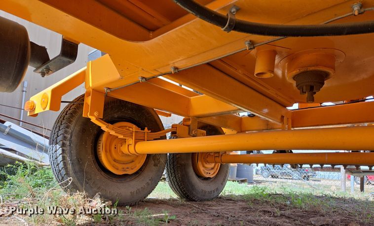 image for item DW8555 2016 Rosco RMT1000 Oil Distributor Trailer