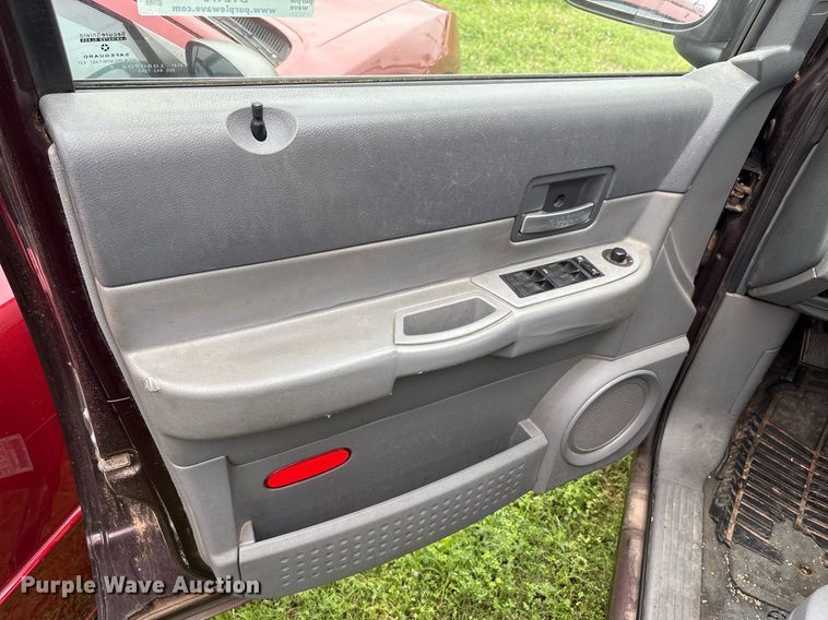 image for item DY2470 2004 Dodge Durango SLT SUV