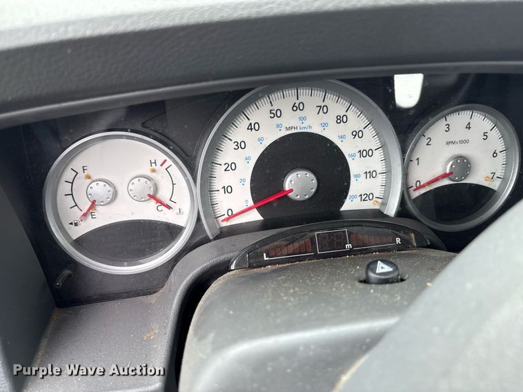 image for item DY2470 2004 Dodge Durango SLT SUV