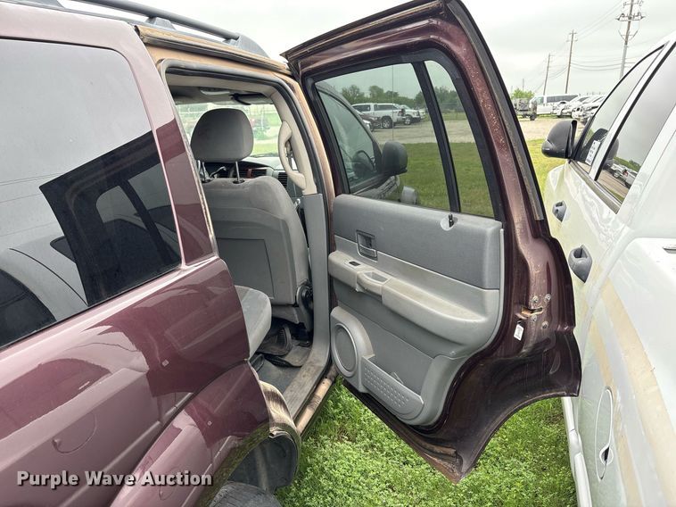 image for item DY2470 2004 Dodge Durango SLT SUV