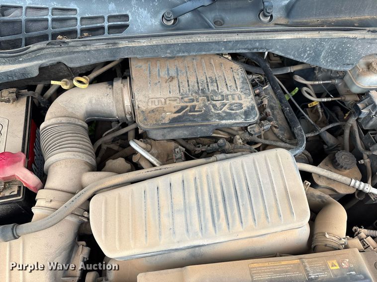 image for item DY2470 2004 Dodge Durango SLT SUV