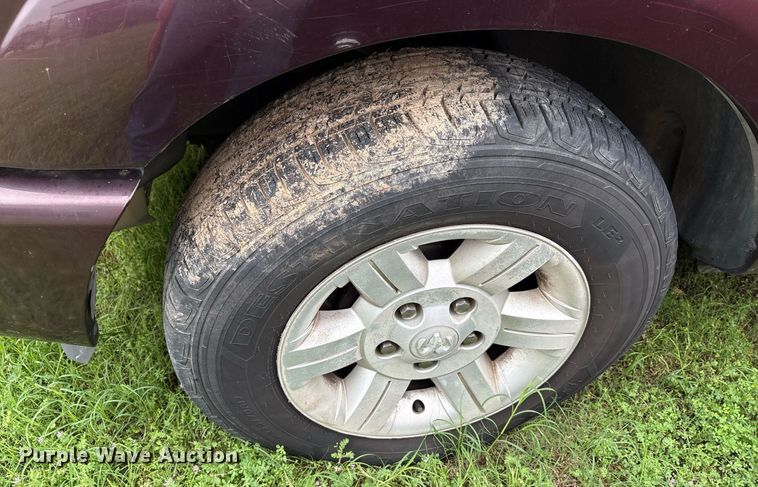 image for item DY2470 2004 Dodge Durango SLT SUV