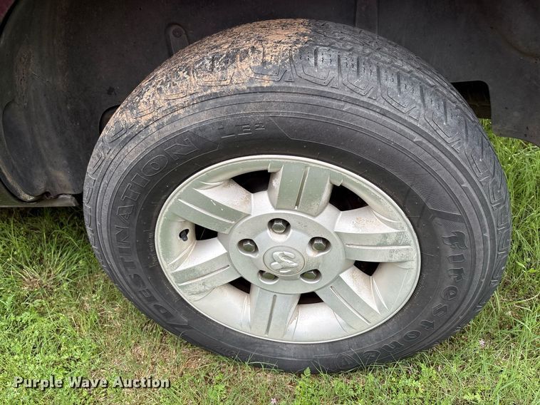 image for item DY2470 2004 Dodge Durango SLT SUV