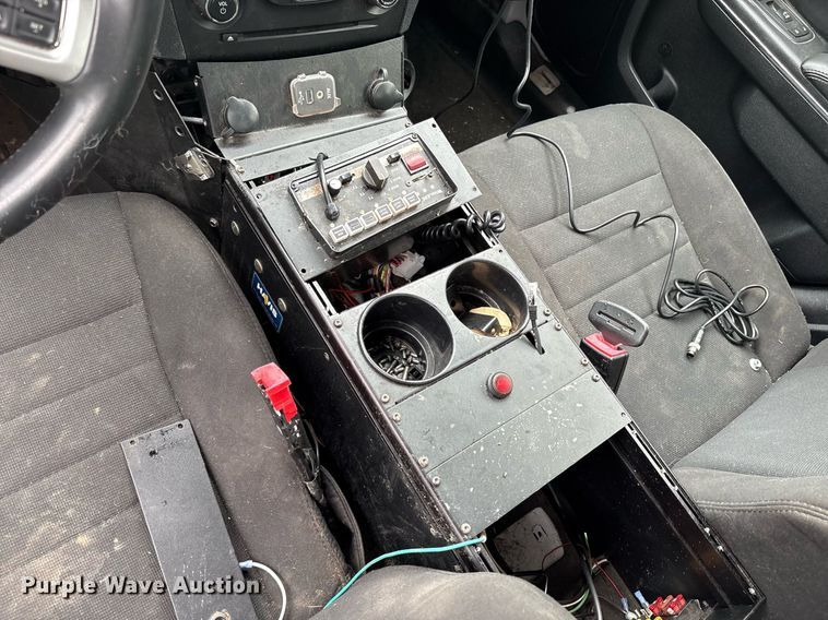 image for item DY2474 2013 Dodge Charger Police 