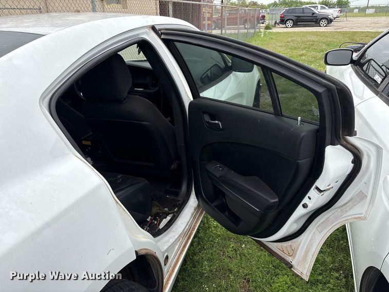 image for item DY2474 2013 Dodge Charger Police 