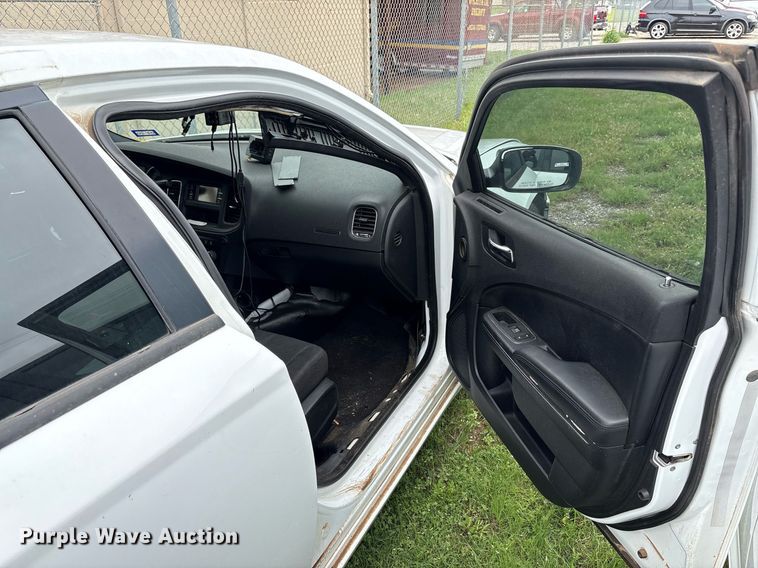 image for item DY2474 2013 Dodge Charger Police 