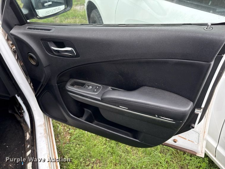 image for item DY2474 2013 Dodge Charger Police 