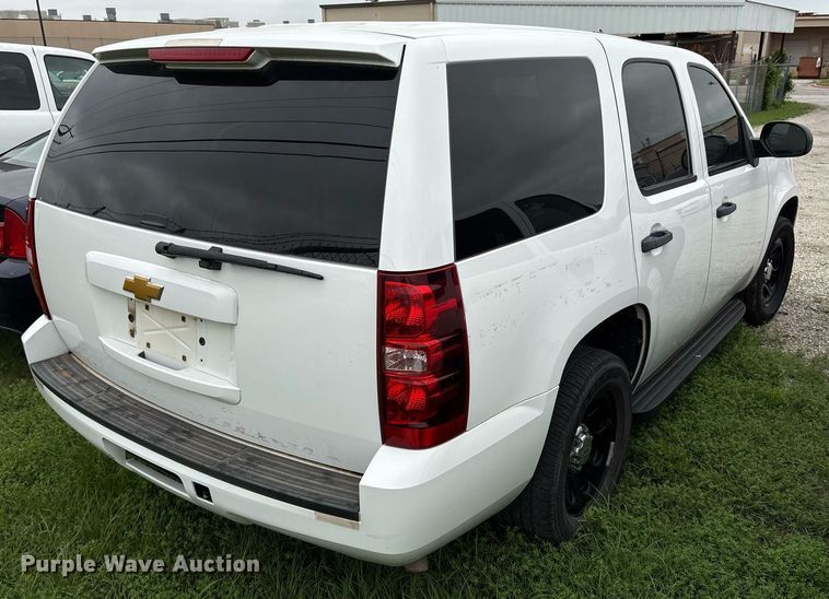 image for item DY2475 2014 Chevrolet Tahoe Police SUV