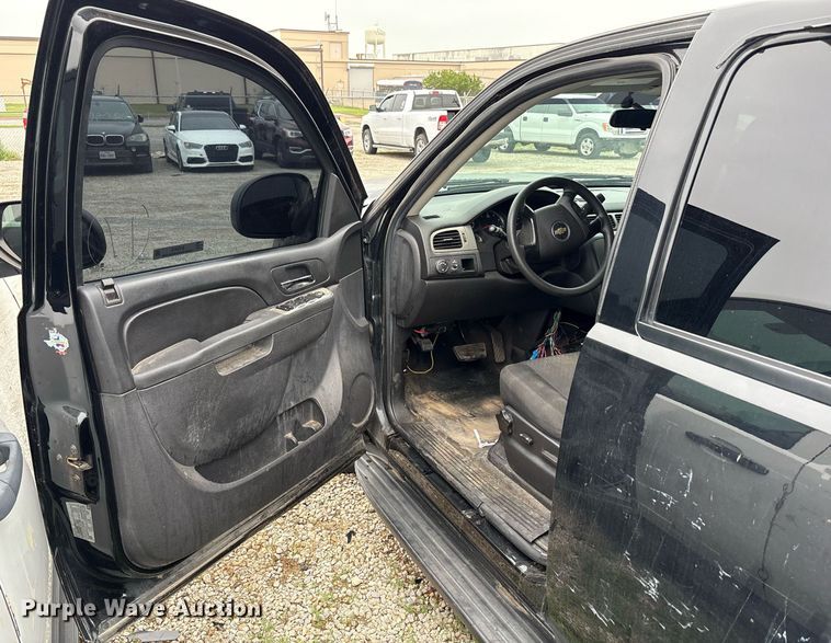 image for item DY2476 2014 Chevrolet Tahoe Police SUV