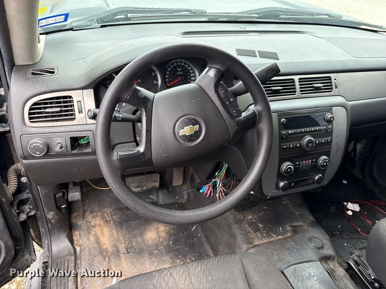 image for item DY2476 2014 Chevrolet Tahoe Police SUV