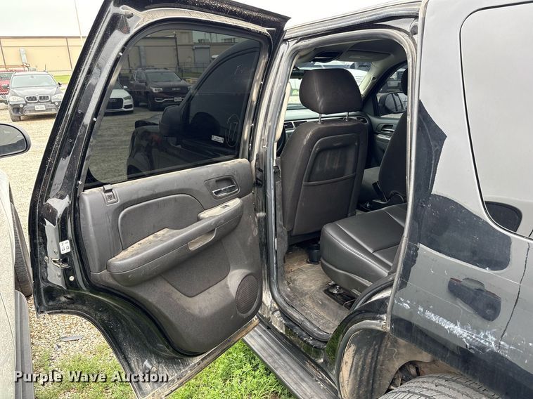 image for item DY2476 2014 Chevrolet Tahoe Police SUV