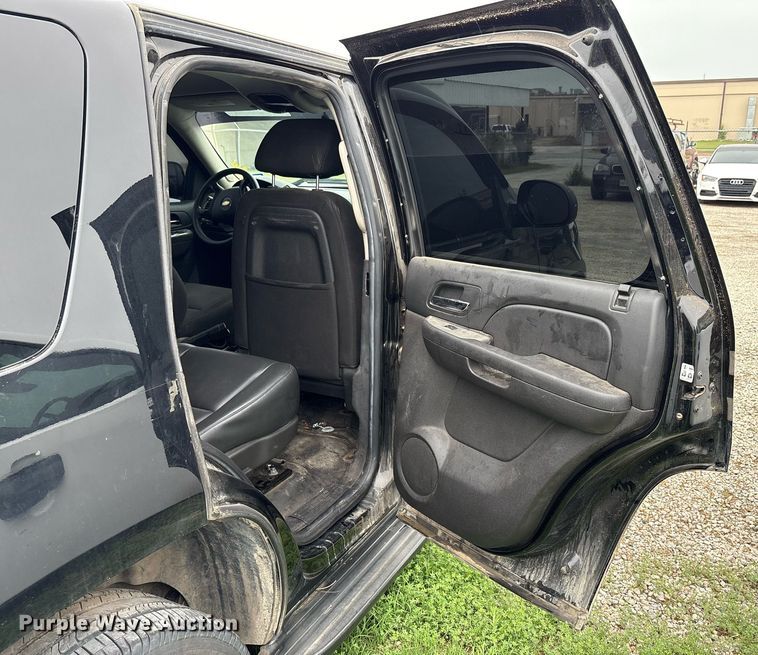 image for item DY2476 2014 Chevrolet Tahoe Police SUV