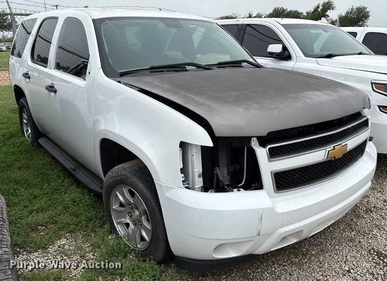 image for item DY2477 2014 Chevrolet Tahoe Police SUV