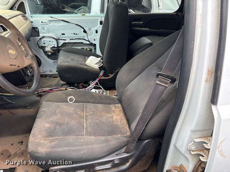 image for item DY2477 2014 Chevrolet Tahoe Police SUV