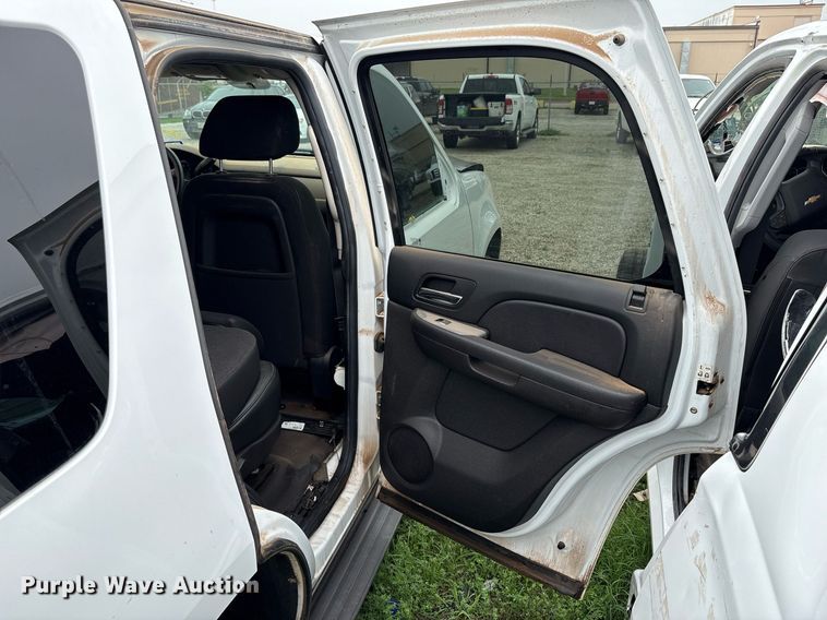 image for item DY2477 2014 Chevrolet Tahoe Police SUV