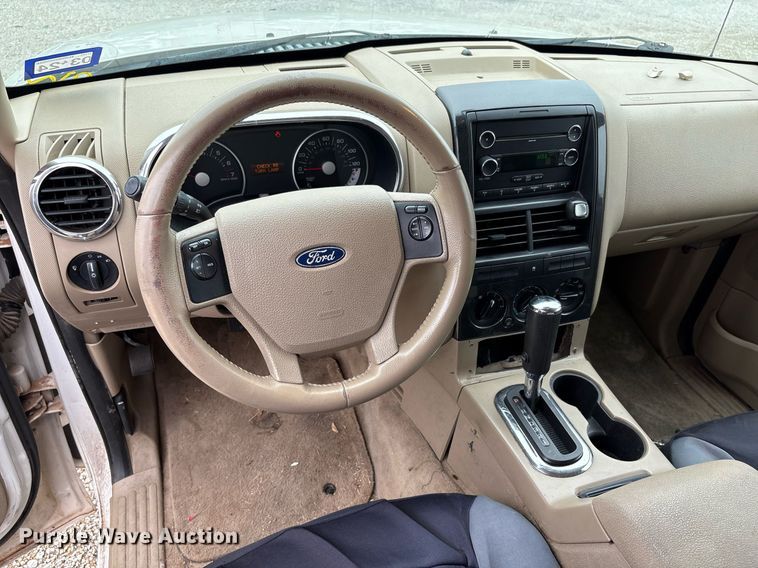 image for item DY2480 2008 Ford Explorer SUV