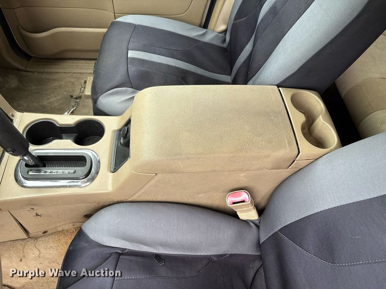 image for item DY2480 2008 Ford Explorer SUV