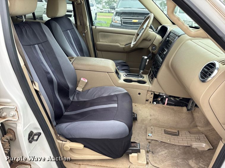 image for item DY2480 2008 Ford Explorer SUV
