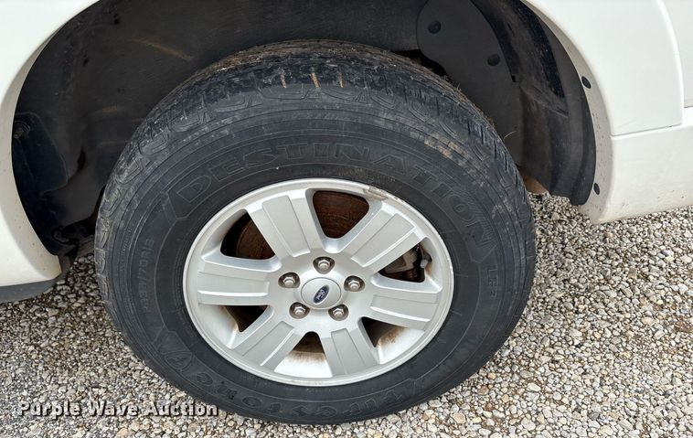 image for item DY2480 2008 Ford Explorer SUV