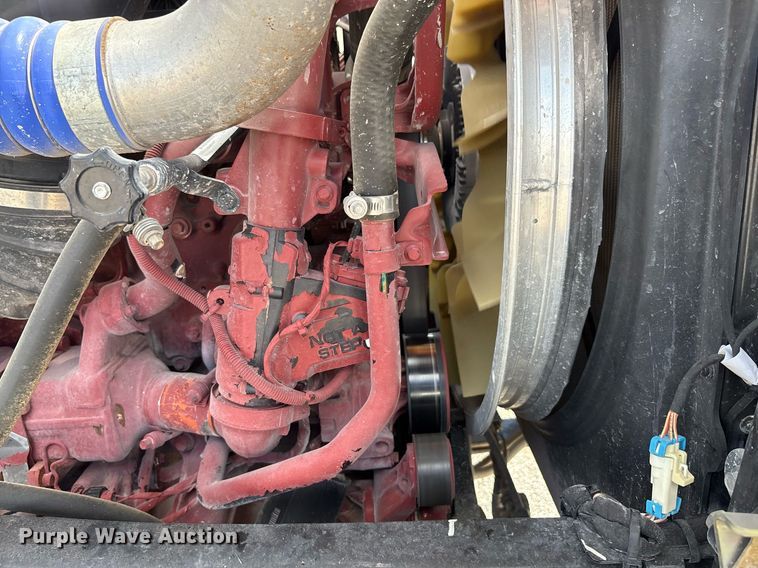 image for item DY2482 2021 Mack Pinnacle  semi truck