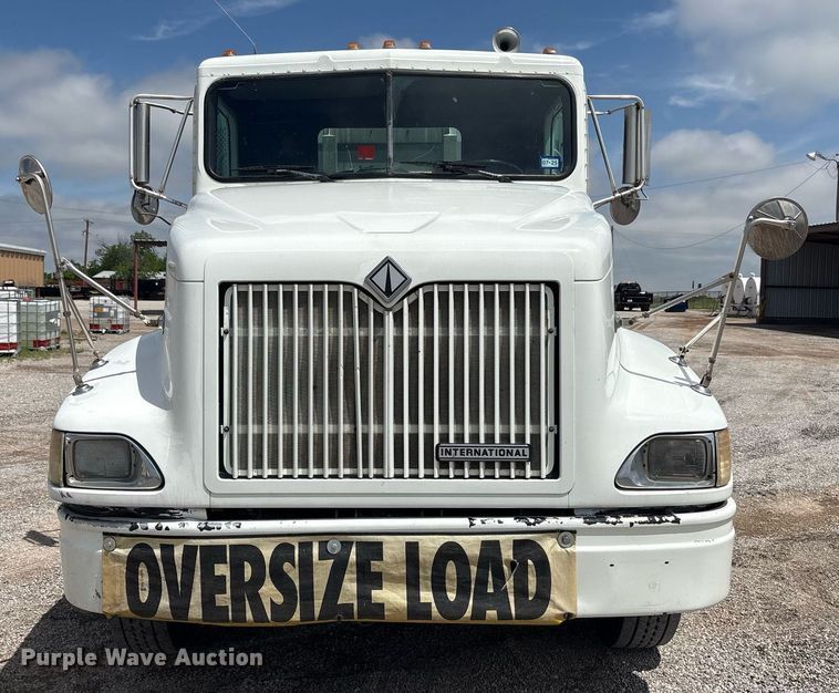 image for item DY2484 1998 International 9100 semi truck