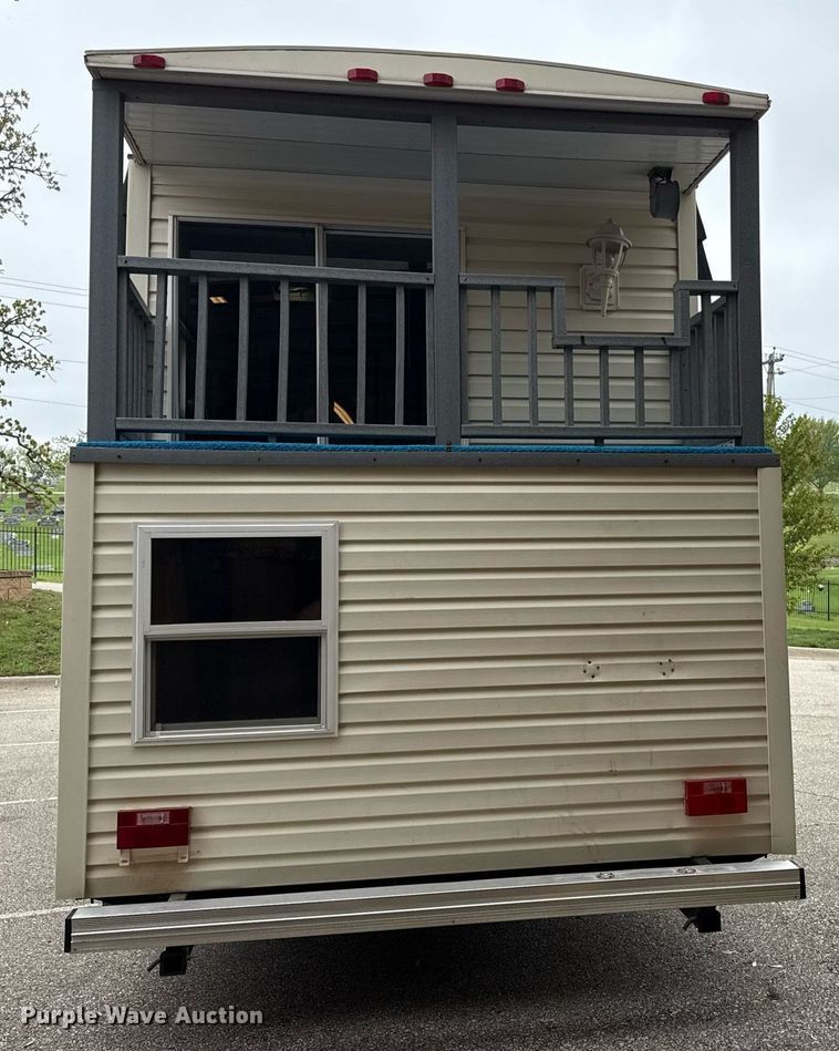 image for item DY8000 1995 Serro Scotty RV fire safety training trailer