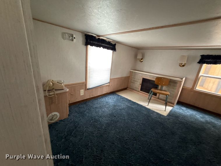 image for item DY8000 1995 Serro Scotty RV fire safety training trailer