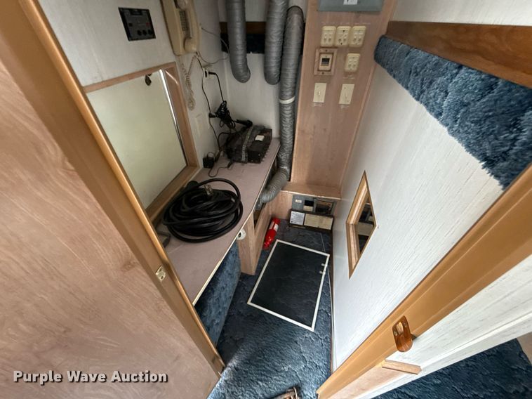 image for item DY8000 1995 Serro Scotty RV fire safety training trailer