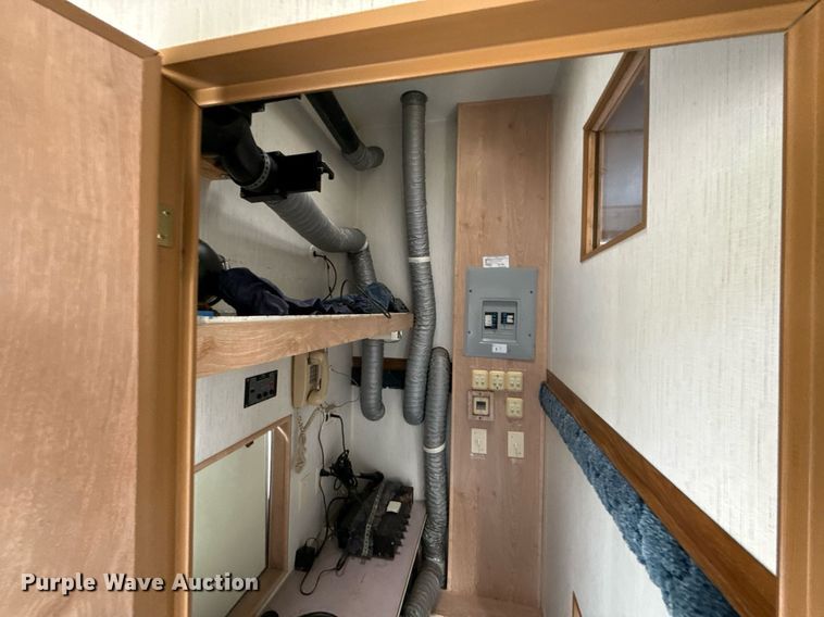 image for item DY8000 1995 Serro Scotty RV fire safety training trailer