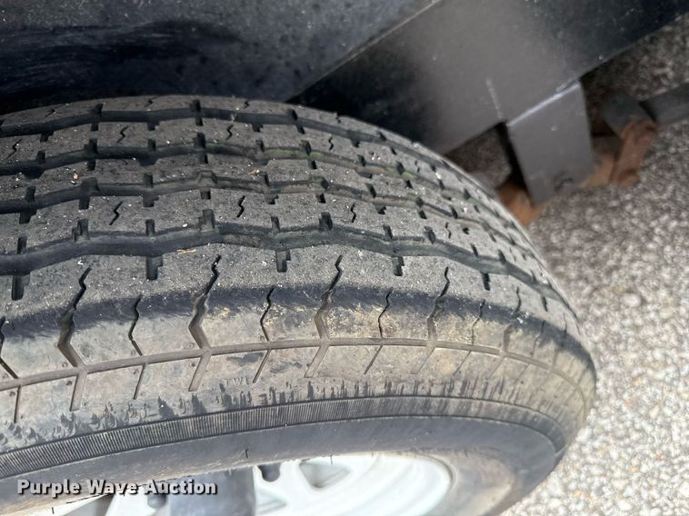 image for item DY8000 1995 Serro Scotty RV fire safety training trailer