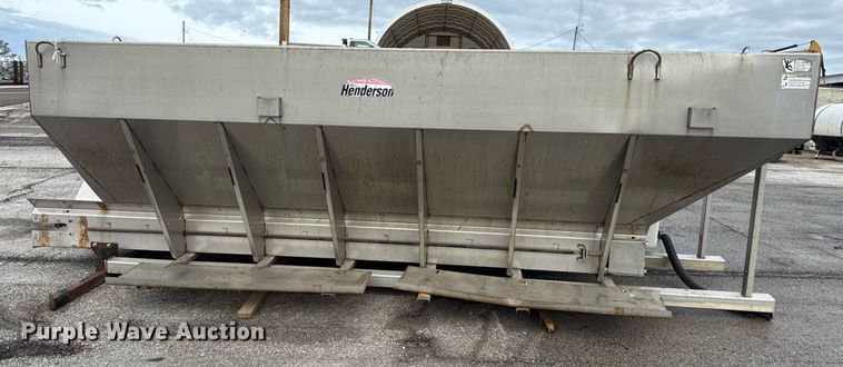 image for item DY8072 Henderson spreader