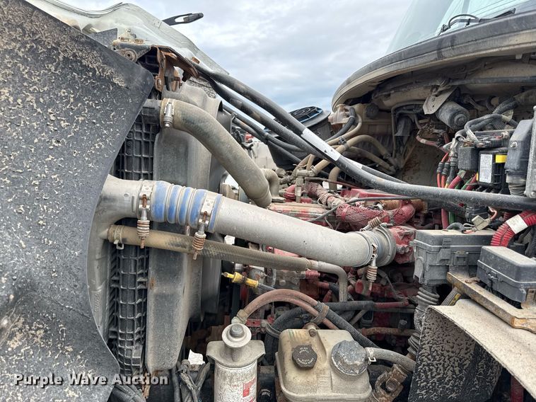 image for item DY8073 2015 Freightliner 108SD dump truck