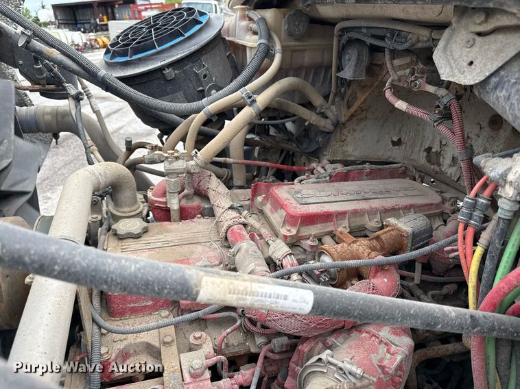 image for item DY8073 2015 Freightliner 108SD dump truck