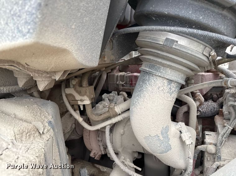 image for item DY8074 2015 Freightliner 108SD dump truck