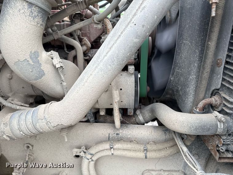 image for item DY8074 2015 Freightliner 108SD dump truck