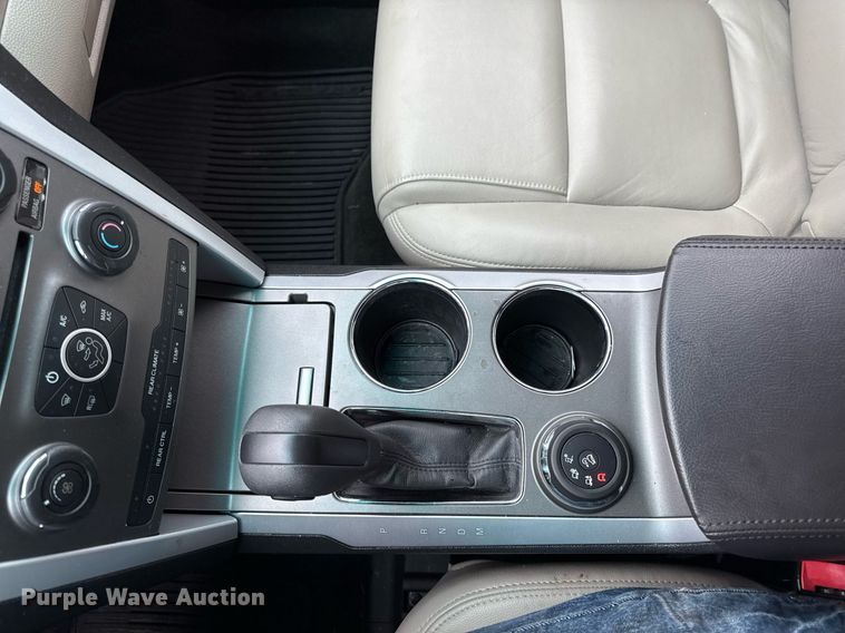 image for item DY8075 2014 Ford Explorer SUV