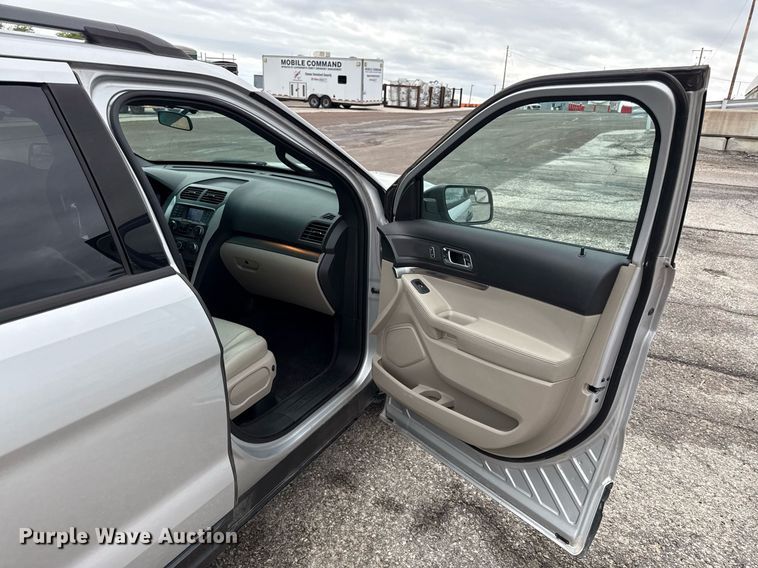 image for item DY8075 2014 Ford Explorer SUV