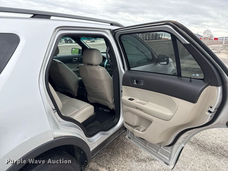 image for item DY8075 2014 Ford Explorer SUV