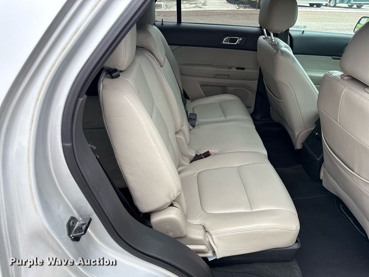 image for item DY8075 2014 Ford Explorer SUV