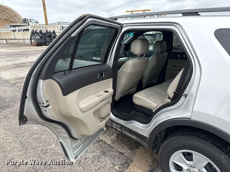 image for item DY8075 2014 Ford Explorer SUV