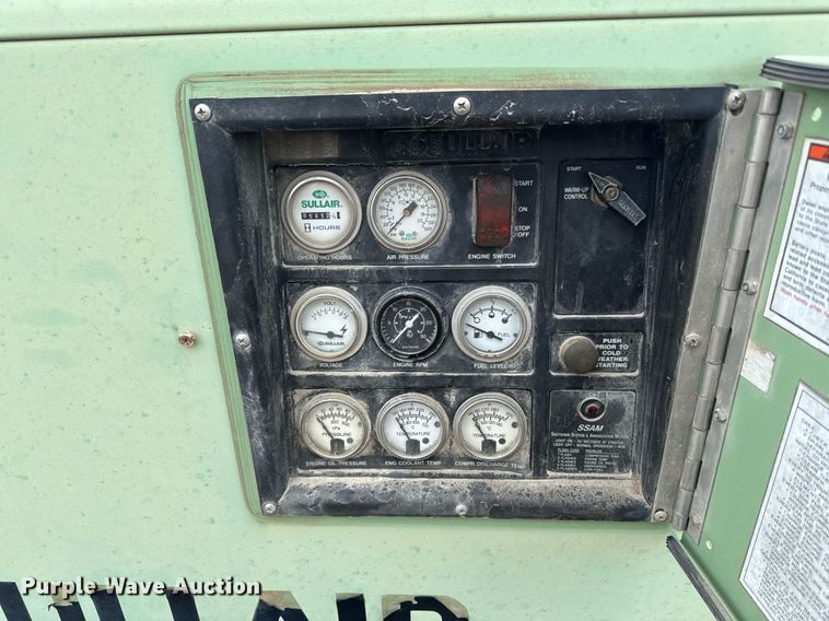 image for item DY8078 Sullair 185 air compressor