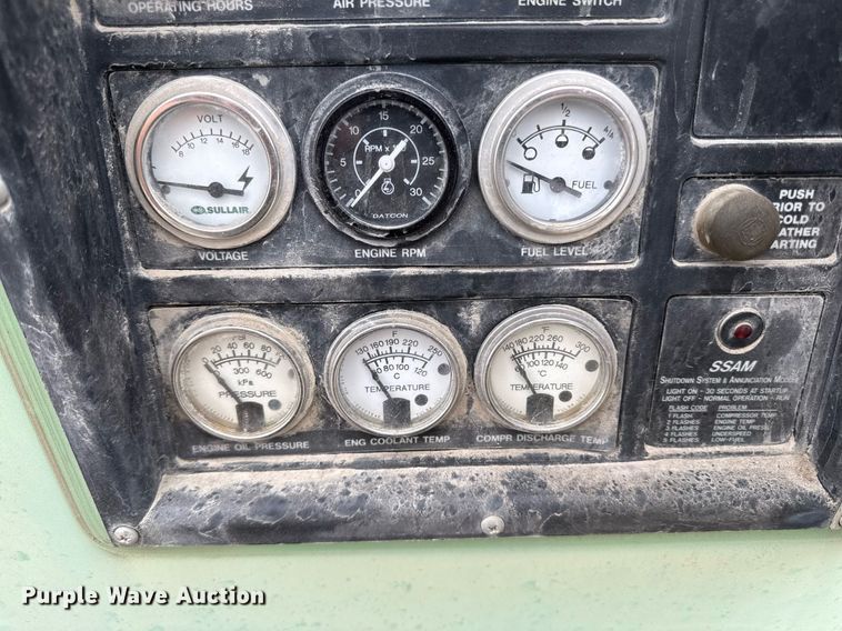 image for item DY8078 Sullair 185 air compressor