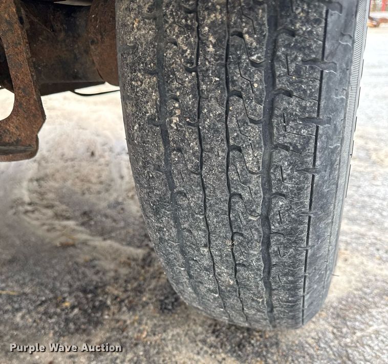 image for item DY8078 Sullair 185 air compressor