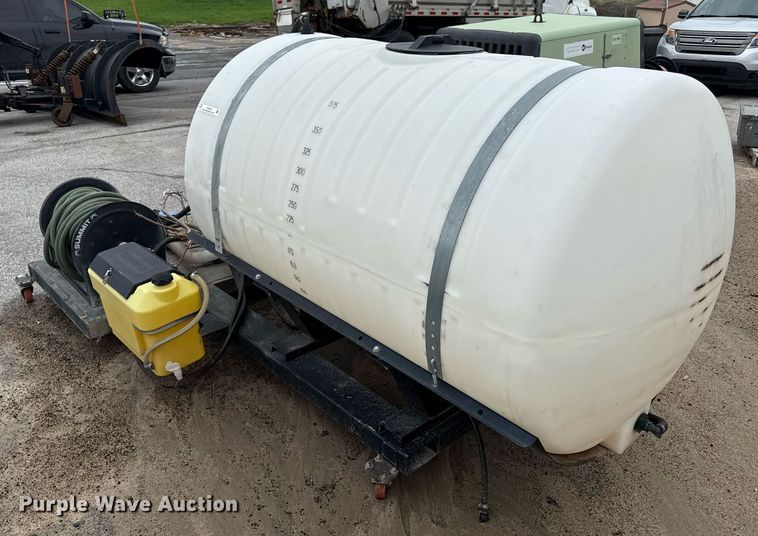 image for item DY8079 Turf sprayer