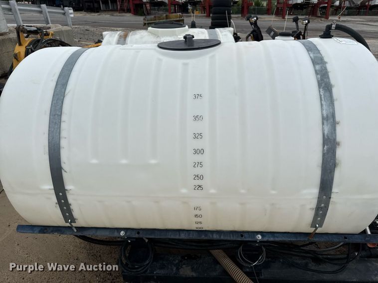 image for item DY8079 Turf sprayer