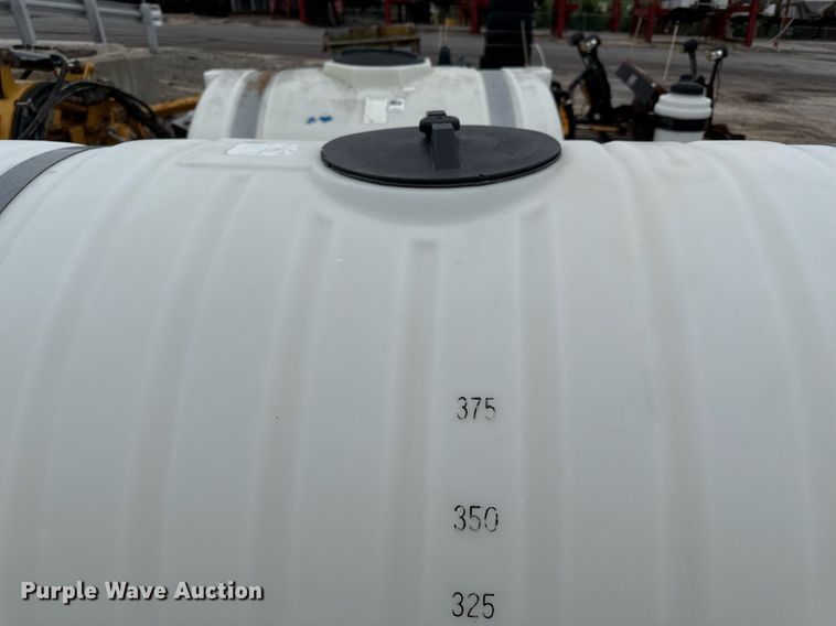 image for item DY8079 Turf sprayer