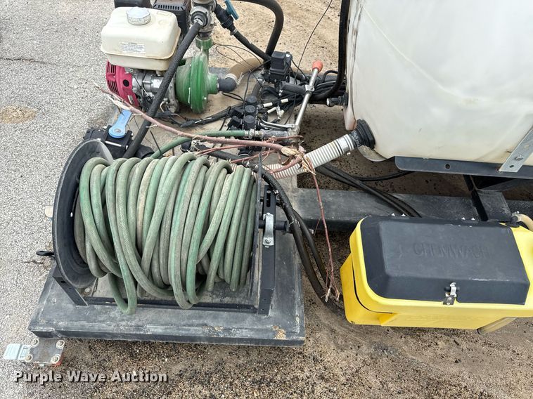 image for item DY8079 Turf sprayer