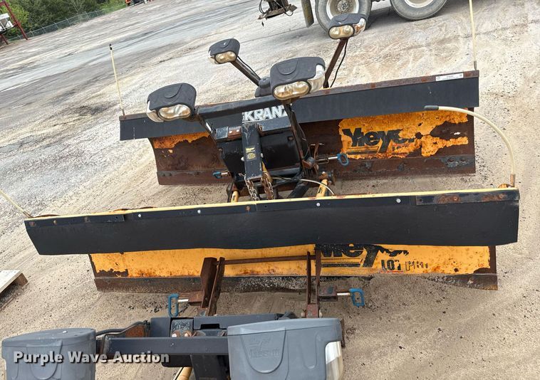 image for item DY8081 (2) Meyer snow plows