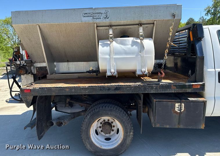 image for item DZ4008 2012 Ford F450 Super Duty dump flatbed truck